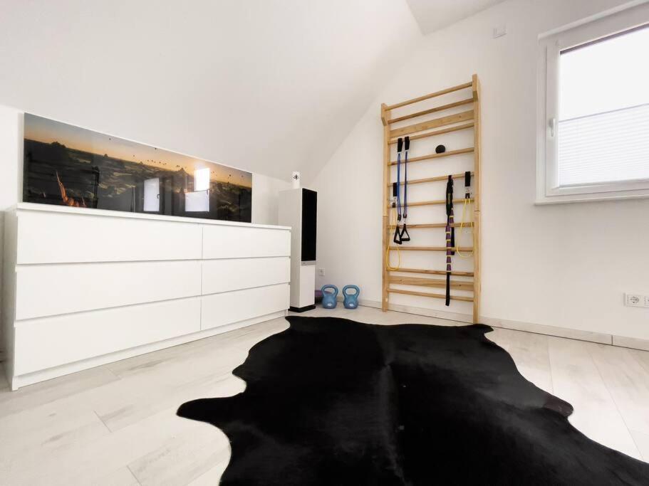 Villa Dreamy Vibes Mit Privatem Pool & Rheinblick Нидеркасел Екстериор снимка